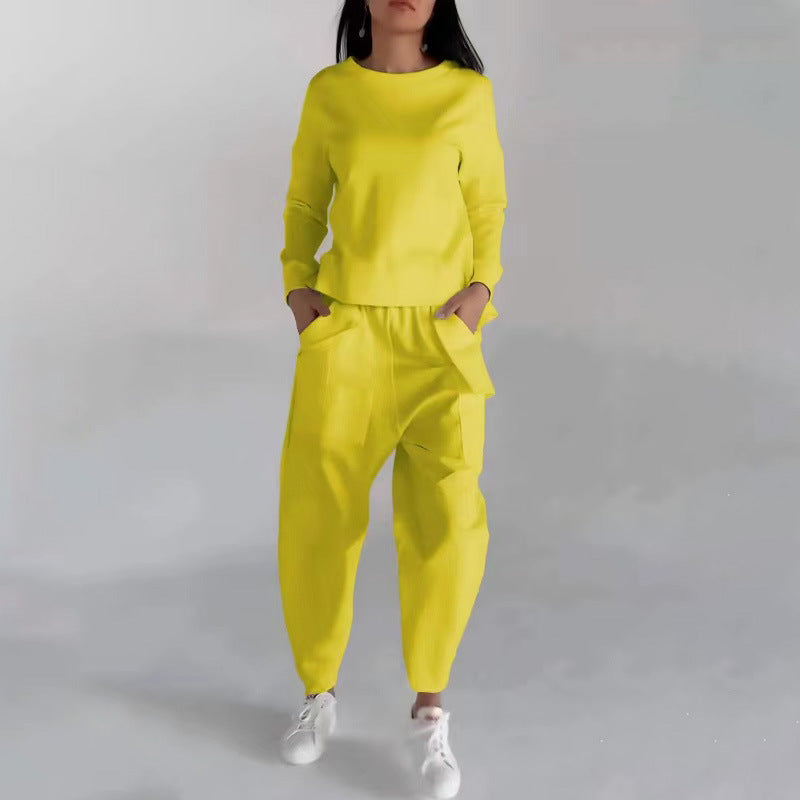 Women's sweatshirt and loose trousers lounge set – product photo, view 5