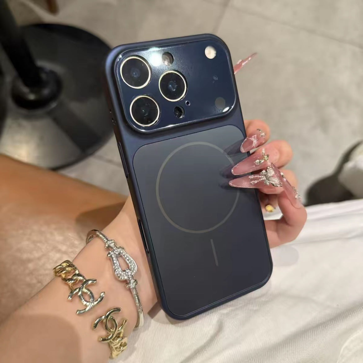 Frosted magnetic MagSafe phone case for iPhone – product view 3 of 7