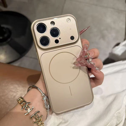 Frosted magnetic MagSafe phone case for iPhone – product view 4 of 7